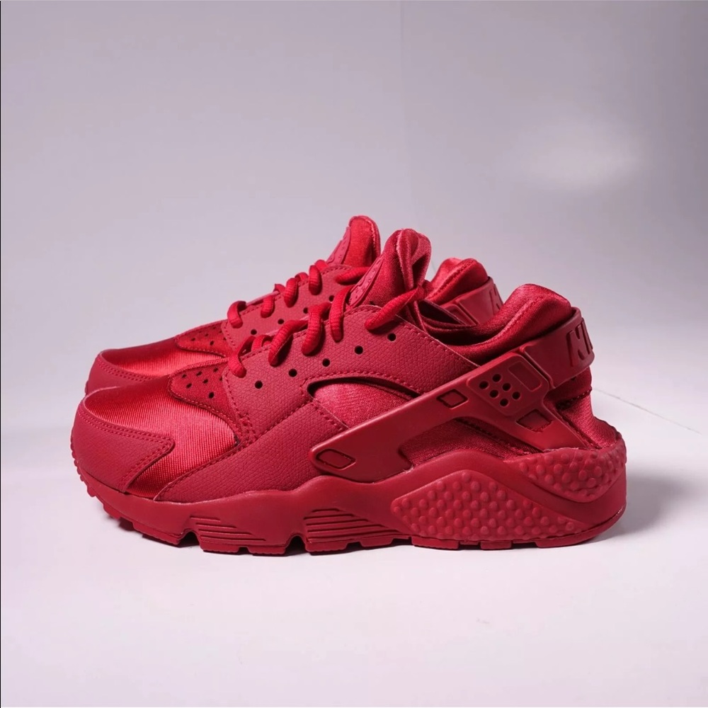 Nike huarache sneakers
